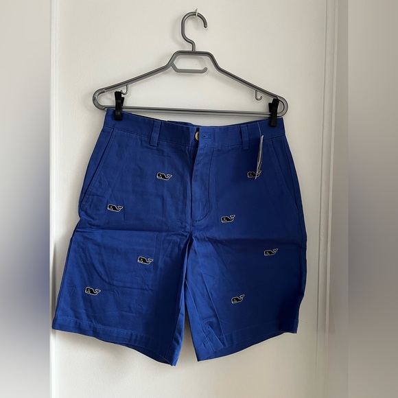 Men’s Vineyard Vines Shorts - Picture 2 of 4